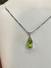 Load image into Gallery viewer, Peridot And Diamond White Gold Necklace