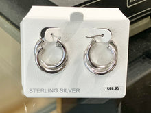 Laden Sie das Bild in den Galerie-Viewer, Silver Double Hoop Earrings