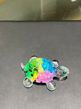 Cargar imagen en el visor de la galería, Snow Cone Turtle Glass Figurine