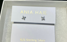 Charger l'image dans la galerie, Ania Haie Sunny Sparkler Silver Four Petal Stud Earrings Silver