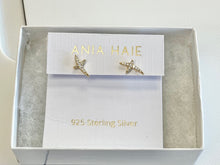 Charger l'image dans la galerie, Gold Kiss Pave Stud Silver Earrings Gold Plated Ania Haie