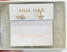 Charger l'image dans la galerie, Gold Kiss Pave Stud Silver Earrings Gold Plated Ania Haie