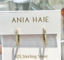 Cargar imagen en el visor de la galería, Ania Haie Glam Rock Oval Hoop Earrings
