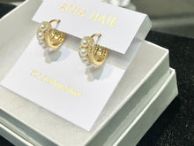Load image into Gallery viewer, Gold Sparkling Shell Pearl Row Huggie Hoop Earrings