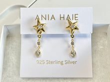 Laden Sie das Bild in den Galerie-Viewer, Sparkling Star Drop Stud Earrings