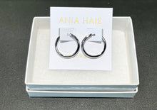 Charger l'image dans la galerie, Silver Tube Medium Hoop Earrings