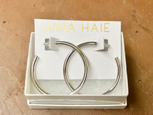 Cargar imagen en el visor de la galería, Silver Classic Tube Oversized Hoop Earrings