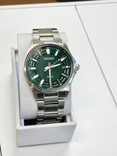 Load image into Gallery viewer, Seiko Men's Watch Green Dial With Date