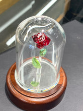 Cargar imagen en el visor de la galería, Enchanted Rose Crystal Figurine
