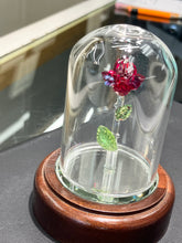 Cargar imagen en el visor de la galería, Enchanted Rose Crystal Figurine