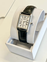 Load image into Gallery viewer, Women's Seiko Watch With Leather Strap