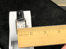 Load image into Gallery viewer, Women's Seiko Watch With Leather Strap