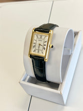 Load image into Gallery viewer, Seiko SWR108 Women's Gold Tone Watch With Leather Strap
