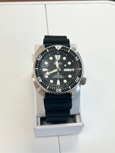 Load image into Gallery viewer, Seiko Automatic Divers Watch