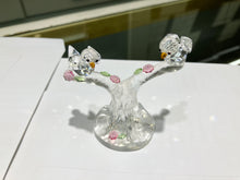 Load image into Gallery viewer, Songbirds Crystal Figurine