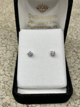 Load image into Gallery viewer, Natural Diamond Stud Earrings 0.43 Carats
