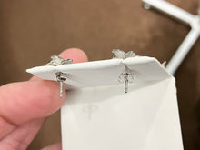 Load image into Gallery viewer, White Stephanotis Flower Earrings With White Sapphire