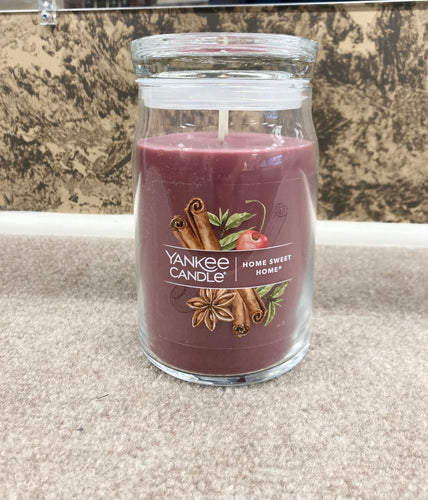 Home Sweet Home Large Yankee Candle