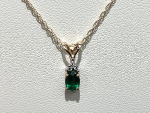 Emerald And Diamond Gold Necklace
