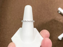 Load image into Gallery viewer, Diamond Silver Band 0.10 Carats