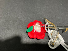 Load image into Gallery viewer, Red Rose Glass Figurine