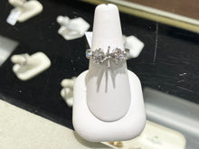 Load image into Gallery viewer, White Gold Natural Diamond Ring Mounting