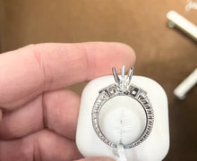 Charger l'image dans la galerie, White Gold Natural Diamond Ring Mounting