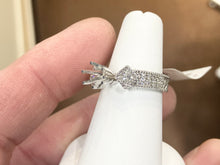 Charger l'image dans la galerie, White Gold Natural Diamond Ring Mounting