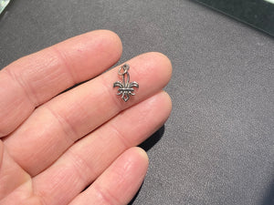 Fleur De Lis Silver Charm
