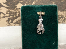 Laden Sie das Bild in den Galerie-Viewer, Silver Lobster Charm