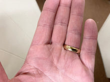 Load image into Gallery viewer, Gold Wedding Band 5 Millimeters Wide