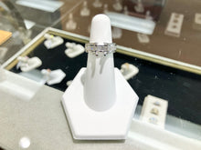 Cargar imagen en el visor de la galería, White Gold Princess Cut Natural Diamond Ring Mounting