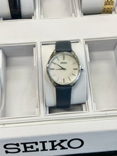 Load image into Gallery viewer, Women&#39;s Seiko Watch Mother Of Pearl Dial