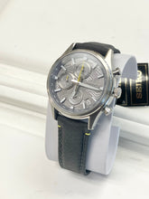 Load image into Gallery viewer, Seiko Essentials Men&#39;s Chronograph Watch