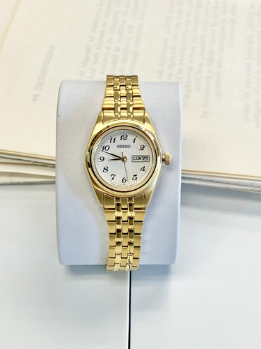 Seiko Women's Watch With Day Date Calendar