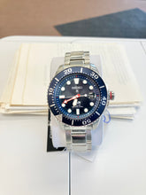 Load image into Gallery viewer, Seiko Prospex Divers Watch Solar