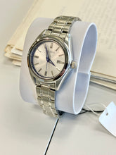 Load image into Gallery viewer, Seiko Women&#39;s Silver And Blue Colored Watch