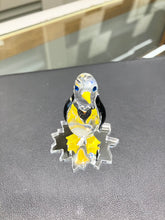 Load image into Gallery viewer, Penguin Glass Figurine Glass Baron