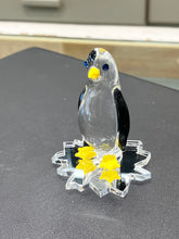 Load image into Gallery viewer, Penguin Glass Figurine Glass Baron