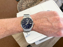 Load image into Gallery viewer, Seiko Automatic Watch Blue Dial