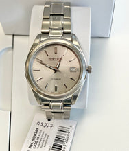 Load image into Gallery viewer, Seiko Essentials Titanium Watch