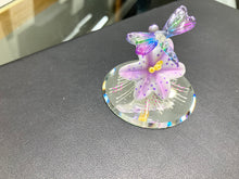 Load image into Gallery viewer, Dragon Fly, Lavender Lily Glass Figurine