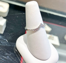 Load image into Gallery viewer, White Gold Curved Diamond Wedding Ring