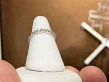 Load image into Gallery viewer, Women&#39;s White Gold Diamond Wedding Ring