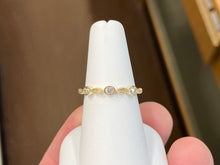Load image into Gallery viewer, Diamond Gold Wedding Ring