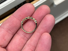 Load image into Gallery viewer, Diamond Gold Wedding Ring