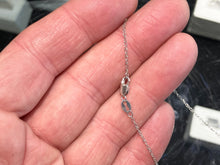 Load image into Gallery viewer, Silver Shimmer Diamond Pendant And Chain