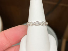 Load image into Gallery viewer, Silver Natural Diamond Ring