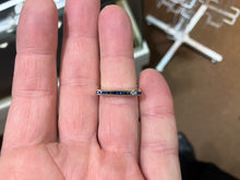 Load image into Gallery viewer, Sapphire And Diamond Gold Ring