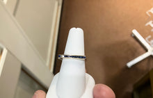 Load image into Gallery viewer, Sapphire And Diamond Gold Ring